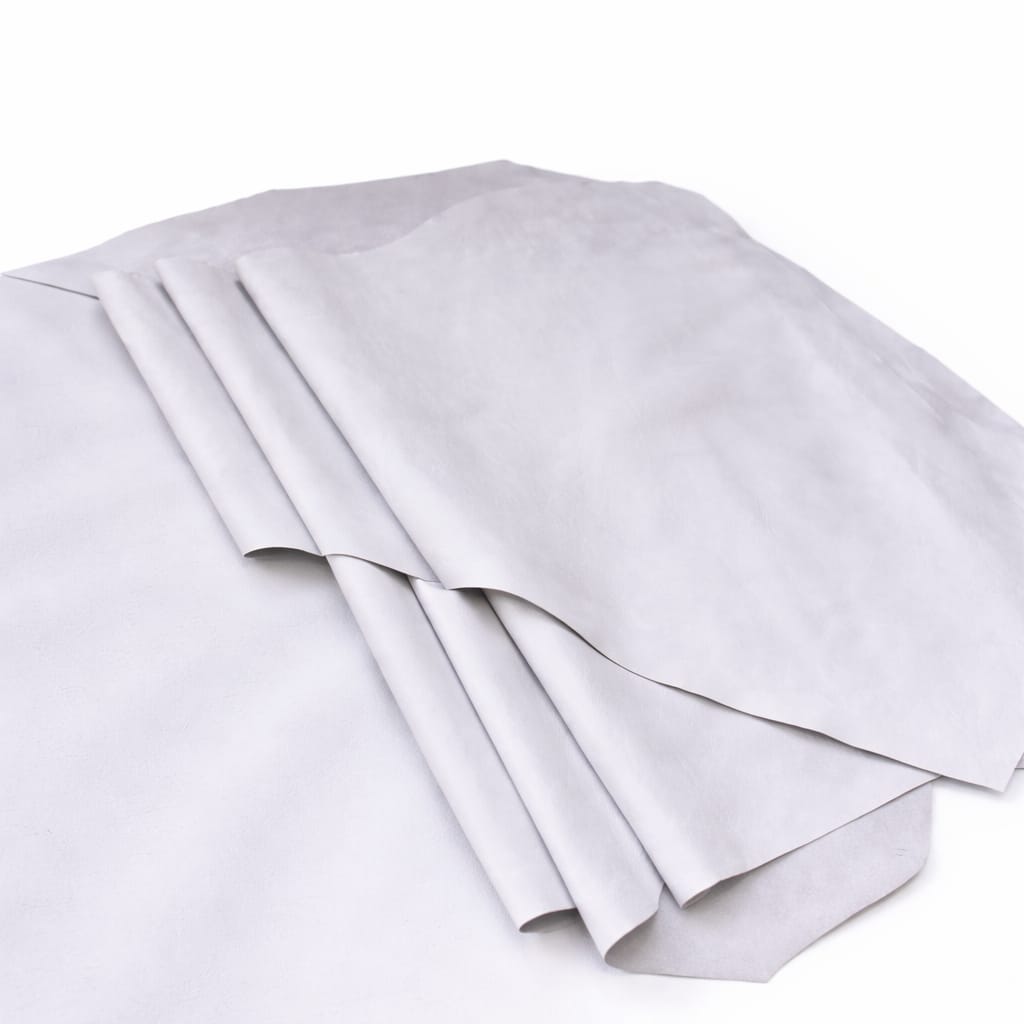 Biała skóra świńska licowa – naturalna i wytrzymała - obrazek 2